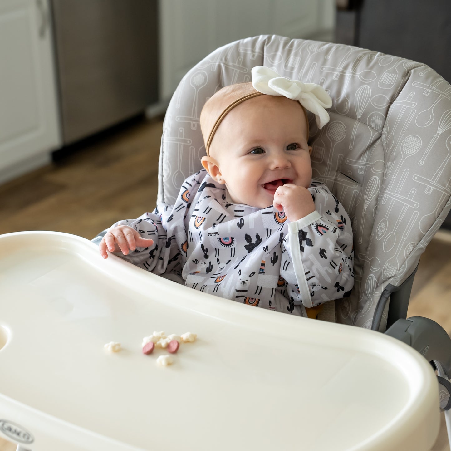 BABYBOET Long Sleeve Baby Bib Set 2PCS, Toddler Bib, Smock - Waterproof, Wipe Clean, Machine Washable with Food Catcher Pocket. 6-36Months